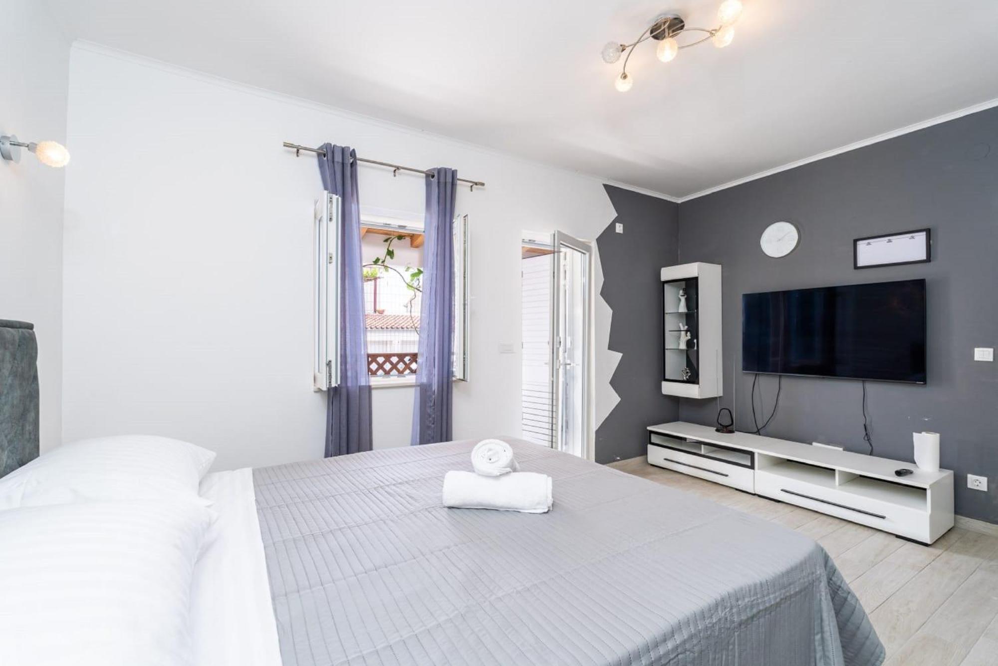 Apartment Feather Дубровник Екстер'єр фото